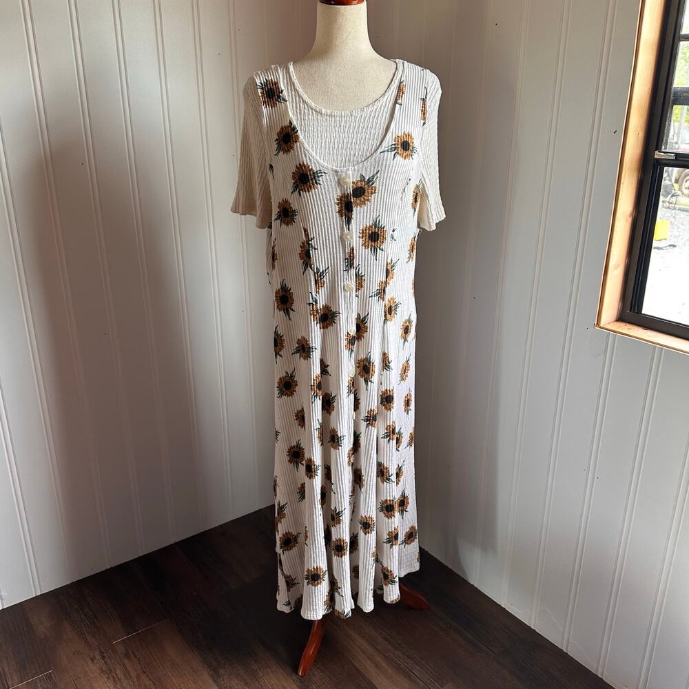 Vintage 90s Volup Grunge Sunflower Midi Dress 22
